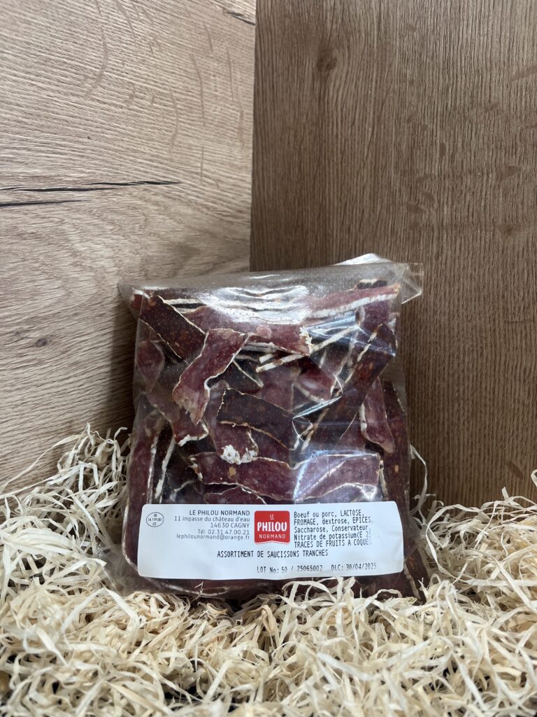 Assortiment de saucissons secs tranchés